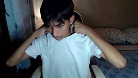 fineboii_rey18 online show from November 2025 04:34:02 AM