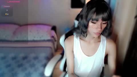 fineboii_rey18 online show from February 2026 12:05:02 PM