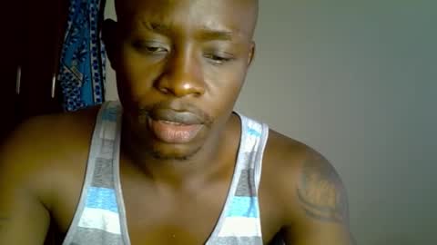 Snapshot of fineebony chatting on February 2026 08:46:01 AM HOT AND SWEET online show from February 2026 08:46:01 AM