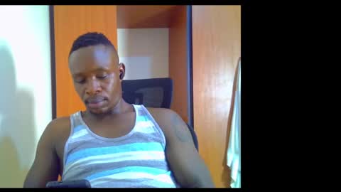 Snapshot of fineebony chatting on June 2026 08:36:01 PM HOT AND SWEET online show from June 2026 08:36:01 PM
