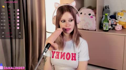 Hey. im DANA Free Lush and Domi control in pvt online show from November 2025 08:38:02 PM