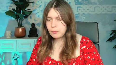 fiora online show from October 2025 01:44:01 PM