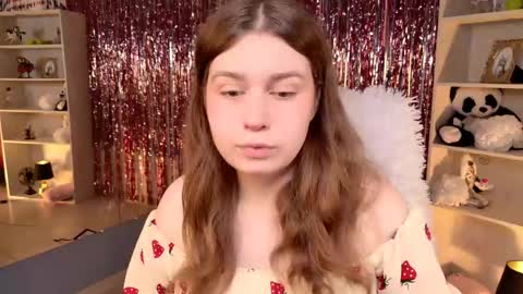 fiora online show from May 2026 06:08:01 AM