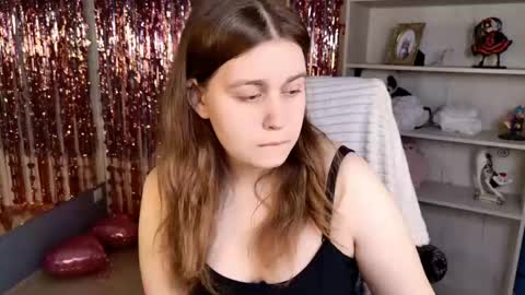 fiora online show from May 2026 05:59:01 AM