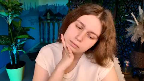 fiora online show from June 2026 05:45:01 AM