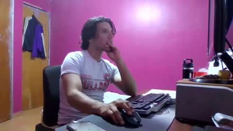 Ricardo online show from February 2025 04:03:01 AM