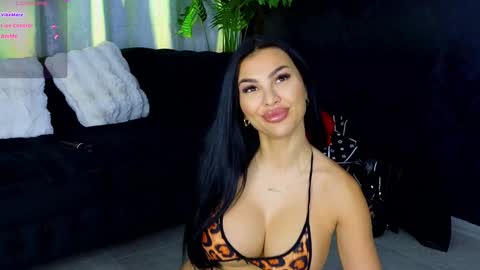 Snapshot of firesbomb777 chatting on January 2025 05:25:02 AM Fires Bomb 777 online show from January 2025 05:25:02 AM