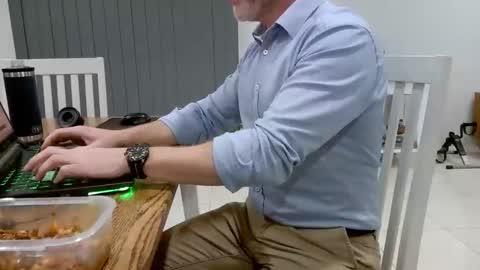 fit_worker online show from May 2026 08:11:01 AM