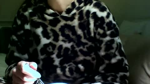 Snapshot of fitbut chatting on January 2025 10:03:01 PM Fitbut online show from January 2025 10:03:01 PM