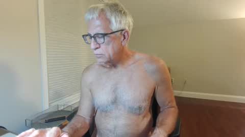 Snapshot of fitman999 chatting on September 2025 01:16:02 AM Jon online show from September 2025 01:16:02 AM