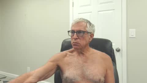 Snapshot of fitman999 chatting on September 2025 02:13:02 AM Jon online show from September 2025 02:13:02 AM