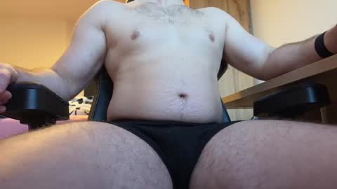 Snapshot of fitnessboy18 chatting on March 2025 07:03:01 AM online show from March 2025 07:03:01 AM