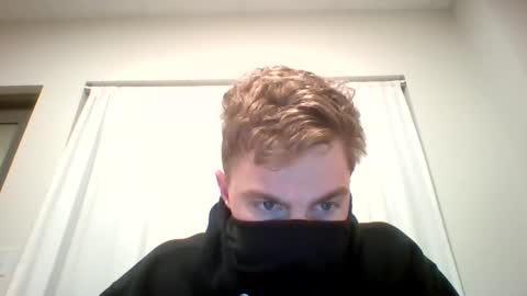 Snapshot of fittfucker chatting on September 2025 08:18:01 AM fittfucker online show from September 2025 08:18:01 AM