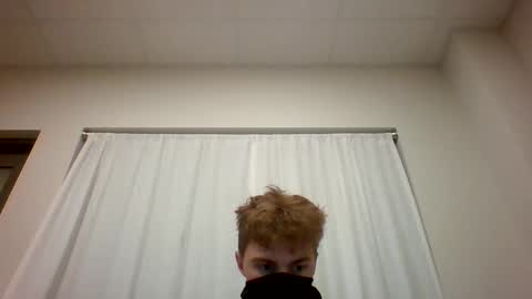 Snapshot of fittfucker chatting on October 2025 04:54:01 AM fittfucker online show from October 2025 04:54:01 AM