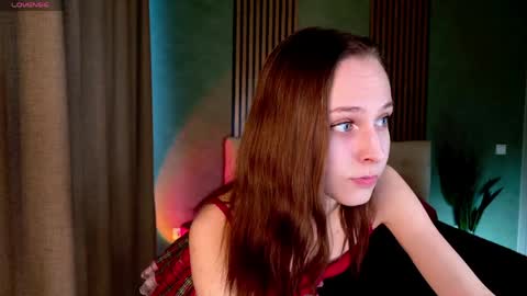 im Linda please give me thumbs up online show from May 2026 10:00:01 AM