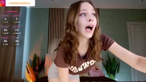 im Linda please give me thumbs up online show from July 2026 03:09:01 AM