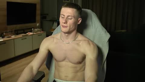 Snapshot of fixsicki chatting on February 2026 06:33:01 PM Eren. online show from February 2026 06:33:01 PM