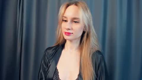 Kira online show from January 2026 02:39:02 AM