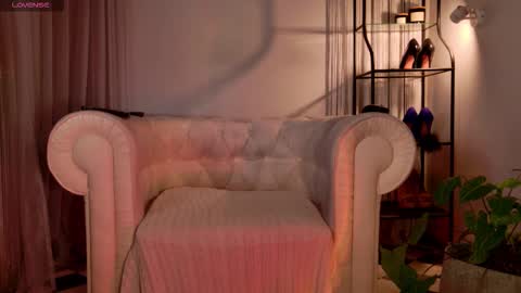 fka Ammy online show from December 2025 06:27:02 PM