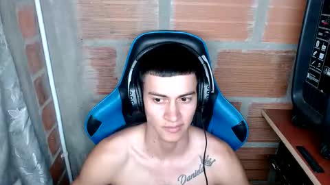 Snapshot of flacolatind chatting on December 2024 02:55:02 AM FLACO online show from December 2024 02:55:02 AM