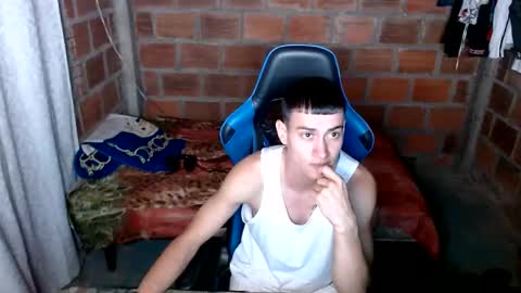 Snapshot of flacolatind chatting on January 2025 03:09:02 AM FLACO online show from January 2025 03:09:02 AM