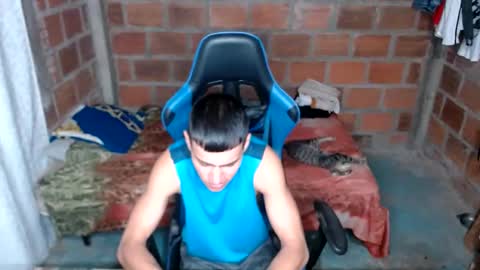 Snapshot of flacolatind chatting on January 2025 03:54:02 AM FLACO online show from January 2025 03:54:02 AM
