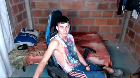 Snapshot of flacolatind chatting on January 2025 03:52:02 AM FLACO online show from January 2025 03:52:02 AM