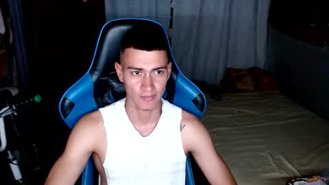 Snapshot of flacolatind chatting on September 2025 07:39:01 PM FLACO online show from September 2025 07:39:01 PM