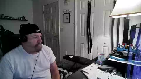 Florida guy online show from December 2024 09:43:01 PM