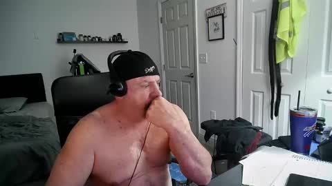 Florida guy online show from February 2025 06:08:01 AM