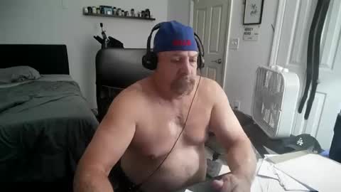 Florida guy online show from September 2025 03:44:02 AM