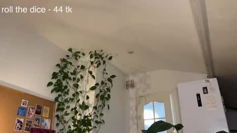 Eva online show from October 2025 06:30:01 PM