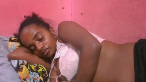 flania2502 online show from December 2024 12:44:02 PM