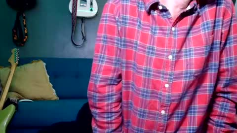 Flannel Dong online show from December 2025 02:10:02 AM