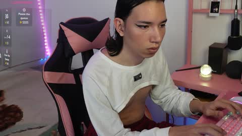 Snapshot of flaream_angel chatting on December 2024 12:56:02 PM Alexa online show from December 2024 12:56:02 PM