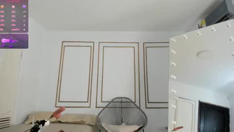 Snapshot of flavia_cruz chatting on September 2025 07:47:01 PM Flavia online show from September 2025 07:47:01 PM