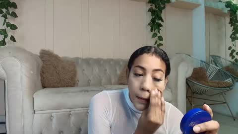 Snapshot of flavia_cruz chatting on February 2026 07:17:02 PM Flavia online show from February 2026 07:17:02 PM