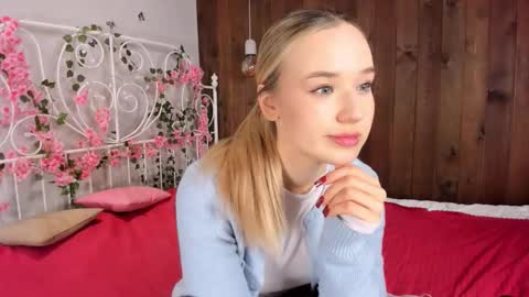 Amina online show from November 2025 10:14:01 AM