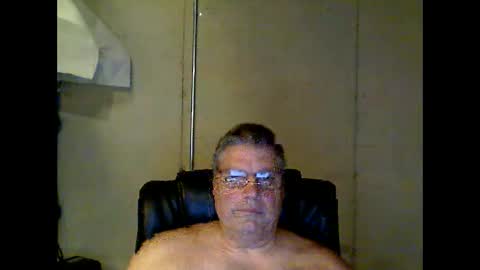 Snapshot of fletch32 chatting on September 2025 01:51:02 AM jd online show from September 2025 01:51:02 AM