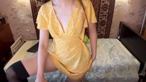 Fleur Estelle online show from July 2026 01:58:33 AM