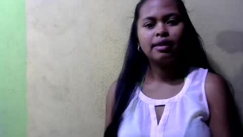 Snapshot of fleurtess_xx chatting on June 2026 03:37:01 AM Claire online show from June 2026 03:37:01 AM
