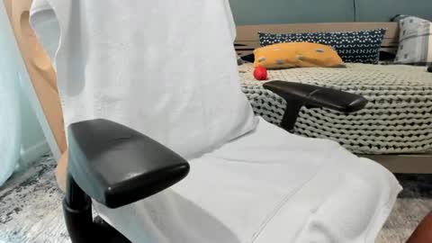 flguyallday online show from June 2026 10:25:02 PM