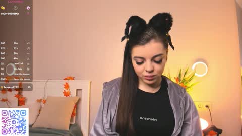 Snapshot of flirtbubble chatting on December 2025 06:44:01 AM Doloras online show from December 2025 06:44:01 AM