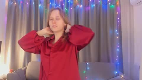 Snapshot of flirtbubble chatting on February 2026 08:30:01 PM Doloras online show from February 2026 08:30:01 PM