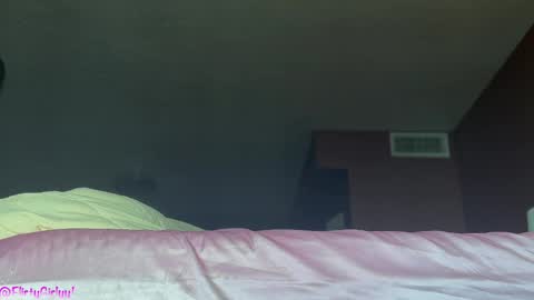Snapshot of flirtygirlyy chatting on April 2026 09:17:02 PM Ive Retired From Camming online show from April 2026 09:17:02 PM
