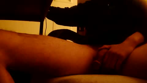 floater_24 online show from October 2025 12:00:01 AM