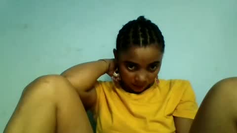 flooreenceee online show from July 2026 11:51:02 PM