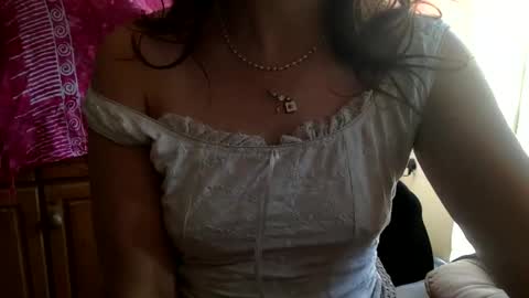 Snapshot of floraexploration chatting on April 2026 04:57:02 PM floraexploration online show from April 2026 04:57:02 PM