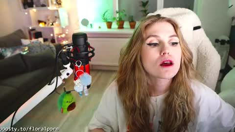 Flora Pepega       online show from March 2025 08:48:01 PM