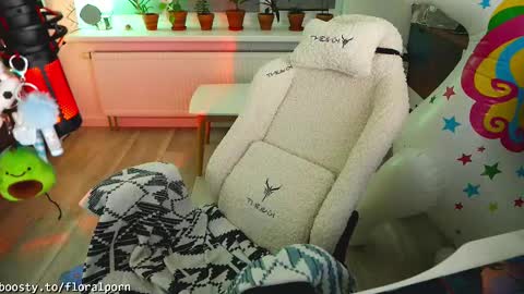 Flora Pepega       online show from March 2025 11:53:01 PM